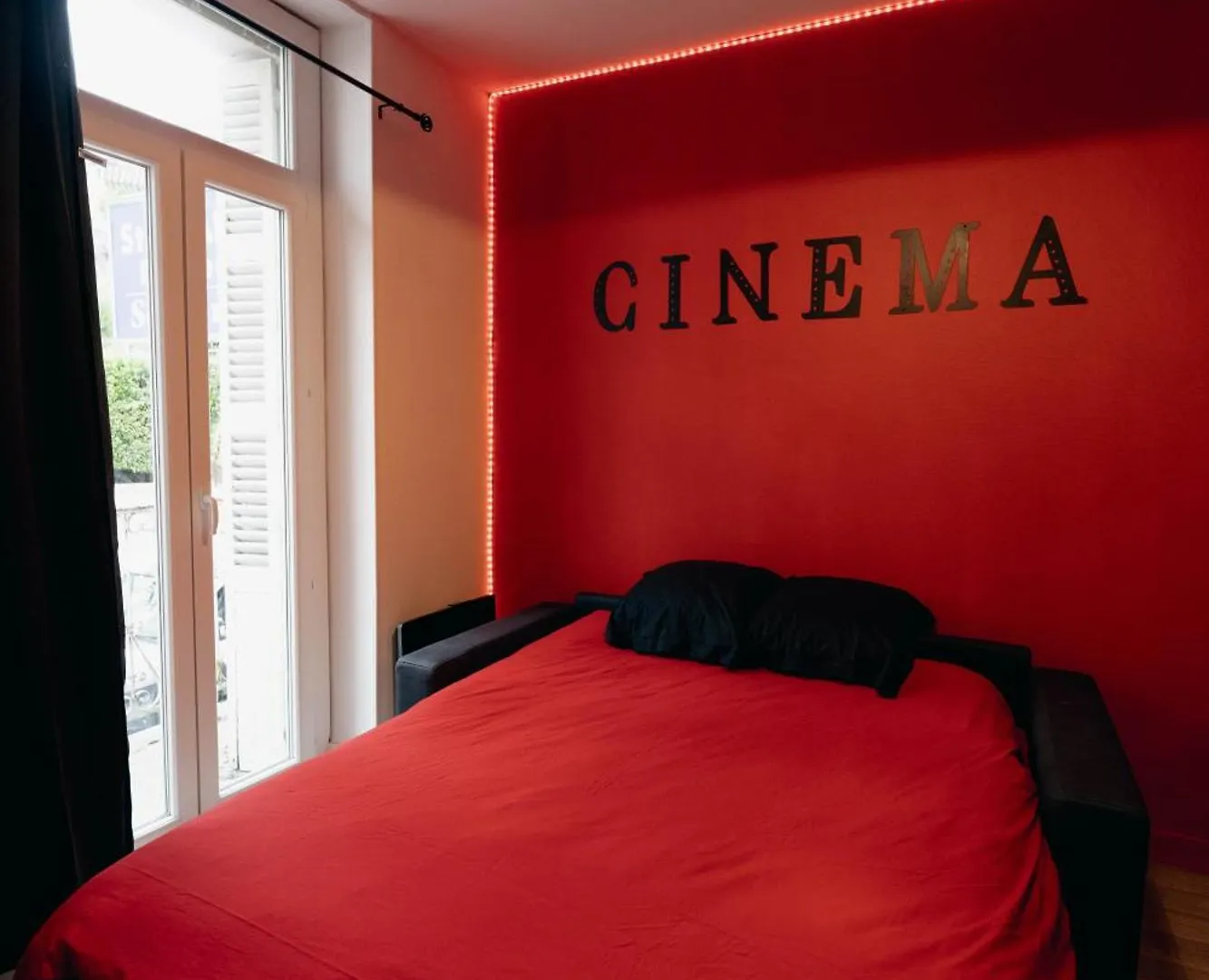 Le Sejour Cine-Proche Du Centre-Wifi-Parking Apartment Lourdes 0*,